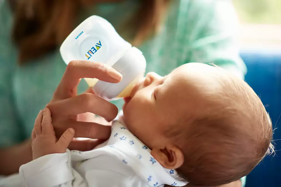 Avent Natural Baby Bottle 125 ml - Image 6