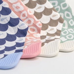 Babyjem Poplin Neck Scarf Bib With Teether / Green / Square