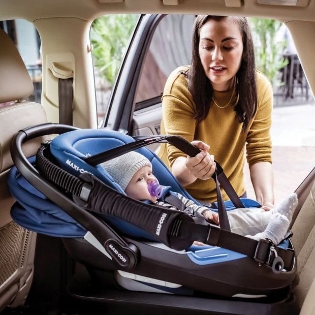 Maxi-Cosi Coral XP Infant Seat, Essential Red - PureCosi - الصورة 11