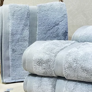 Towel 90x140 cm 100% cotton 600 GSM