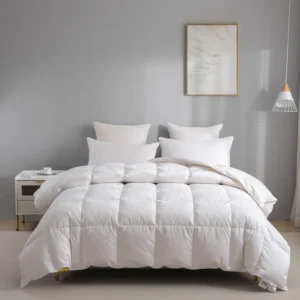 Natural Feather King Comforter I لحاف مزدوج ريش طبيعي