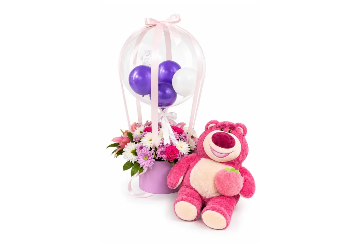 Roses with Gifts 7