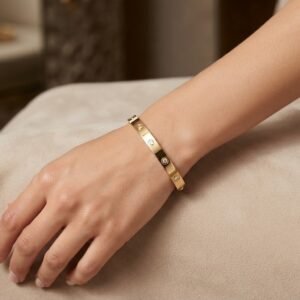 Women Bracelet 08 Gold Plated