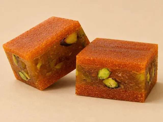 Apricot & Malban